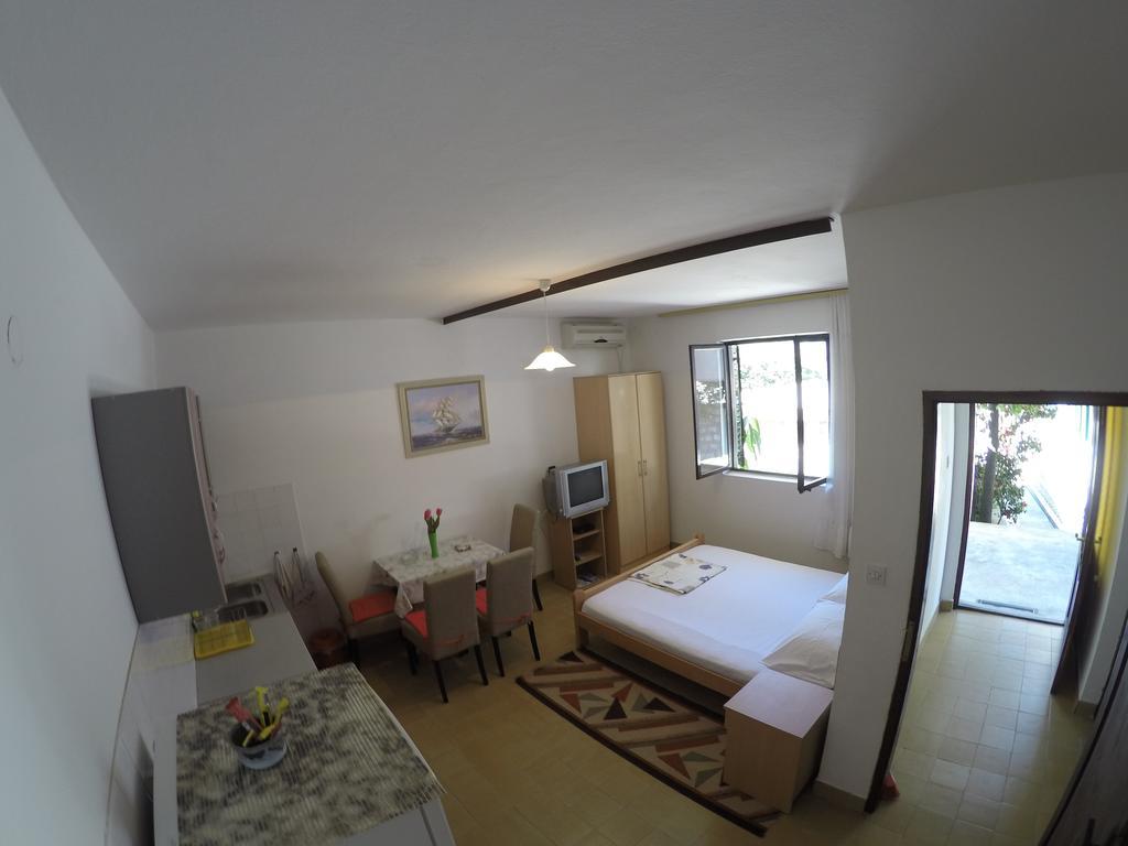 Apartment Kotor-Andrija Jovanovic Exterior photo